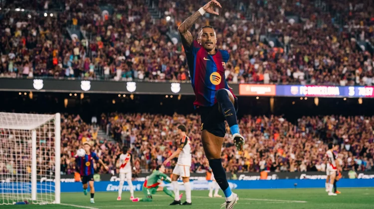 Barcelona Gulung Rayo Vallecano 5-2 di Montjuïc
