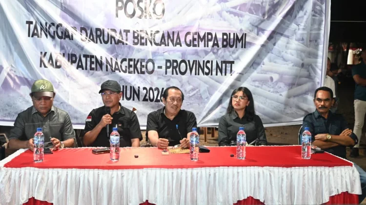 Bupati Kupang Salurkan Bantuan untuk Korban Gempa Nagekeo