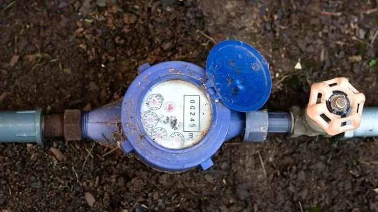 Perumda Air Minum Kota Kupang Ganti Meter Pelanggan Berusia di Atas 5 Tahun