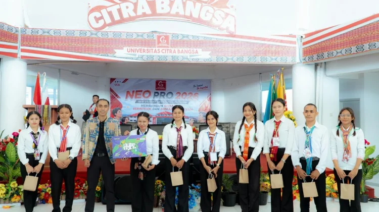 Filosi Bekali 1.200 Mahasiswa UCB Jadi Smart Student di Era AI