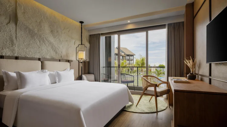 MYZE Hotel Waingapu Hadirkan Paket Liburan September di Sumba