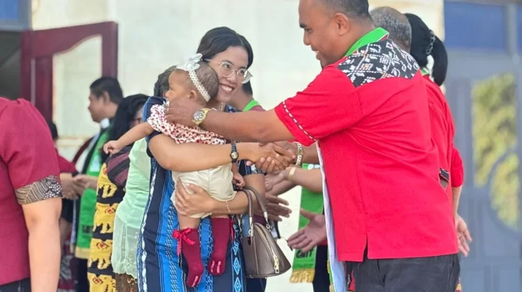 Simson Polin Ajak Orang Tua Jaga Generasi Penerus Rote Ndao