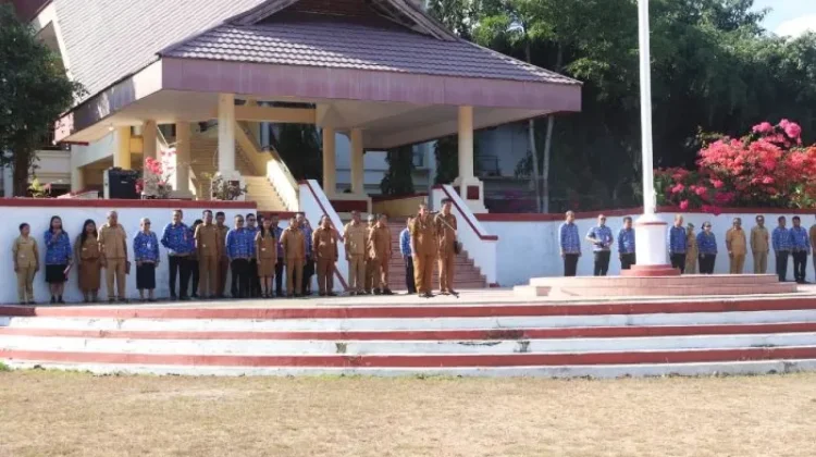 Apel Pagi ASN, Wabup Apremoi Tekankan Kebersihan, Disiplin dan Kerja Sama