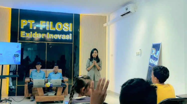 Logosi Institute Buka Kelas Robotik Gratis Pertama di NTT