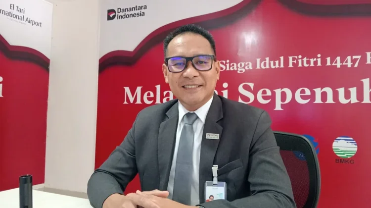 Erupsi Anak Krakatau Picu Pembatalan 10 Penerbangan di Bandara El Tari Kupang