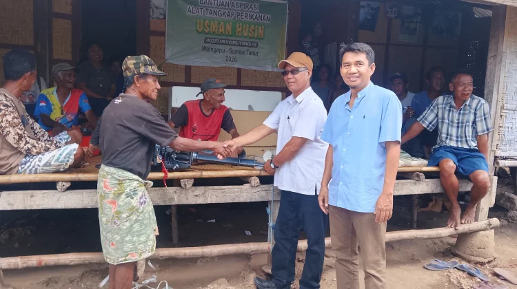 Bantuan Mesin Perikanan Diharapkan Perkuat Ekonomi Nelayan di desa Kuta