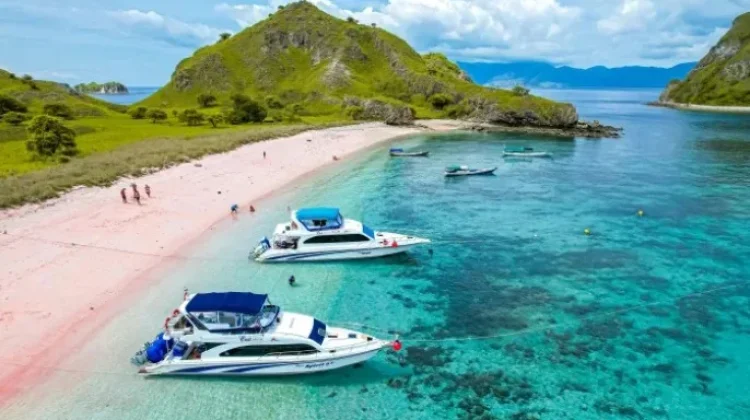 Sektor Pariwisata Flores Kembali Dibuka Pasca Gempa Bumi