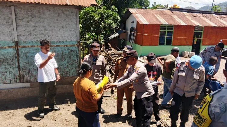 Ketum Bhayangkari Salurkan Bantuan, Lurah Rukun Lima Apresiasi Kepedulian Polri