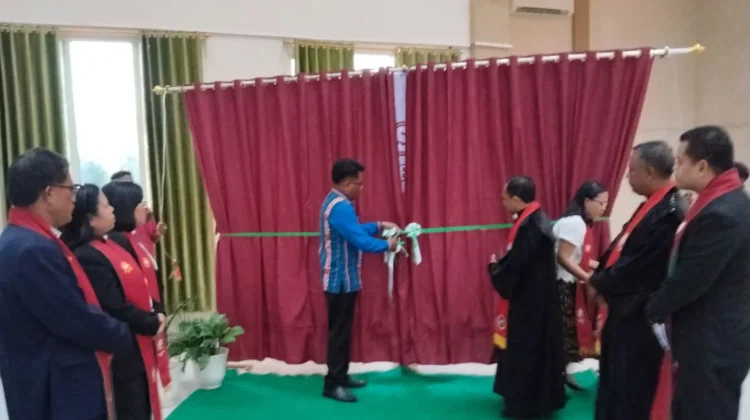 Pemkab Sumba Barat Daya Berikan Dukungan Pemekaran Tiga Klasis GKS