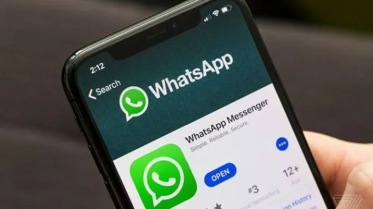 WhatsApp Uji Dukungan Tiga Akun dalam Satu Aplikasi untuk Pengguna iPhone