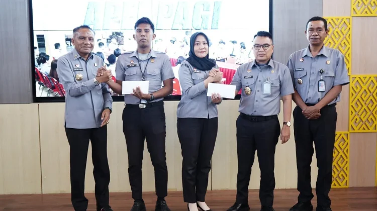 Dua ASN Kemenkum NTT Tuntaskan Kemanusiaan Gempa Flores