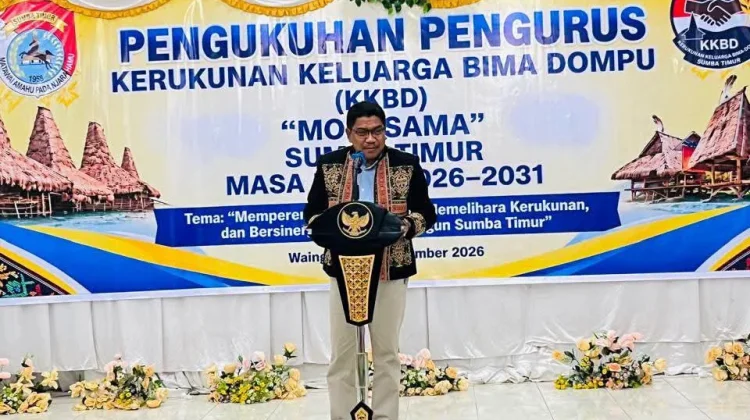 Bupati dan Wabup Sumba Timur Kukuhkan Pengurus KKBD Mori Sama