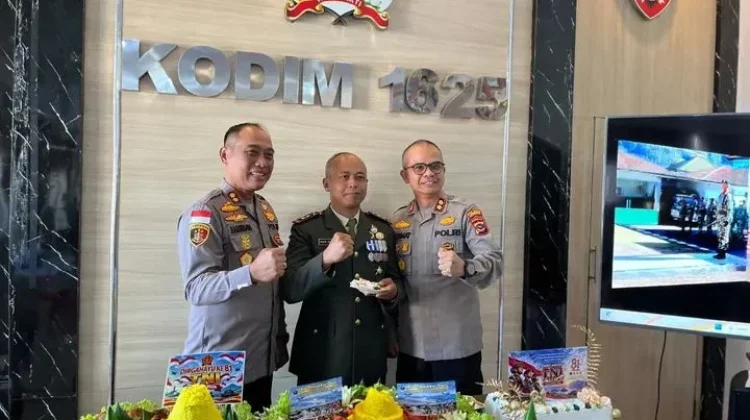 Kapolres Ngada Tegaskan Sinergitas TNI-Polri Kunci Keamanan Masyarakat