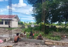 Babinsa Pahunga Lodu Tinjau Pembangunan Koperasi Desa Merah Putih