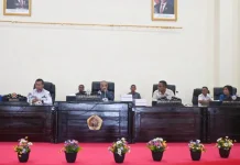 Bupati Yosef Lede: Mutasi Camat Lurah Berdasar Kompetensi