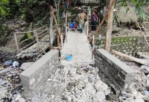 Pembangunan Jembatan Penghubung di Lipa Kabupaten Alor