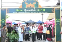 Wawali Kupang Resmi Buka Bazar Ramadhan