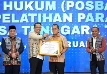 Gubernur NTT Hadiri Peresmian 3.442 Posbankum Desa