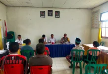 Bhabinkamtibmas Mediasi Sengketa Tanah Di Kelurahan Weekarou