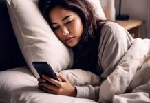 Dampak Bangun Tidur Langsung Membuka HP, Kebiasaan yang Perlu Diwaspadai