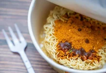 Berbuka dengan Mi Instan, Ini Penjelasannya