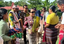 Bupati Ratu Wula Resmikan Taman UMKM Mareda