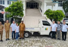 Astra Serahkan CSR Mobil, Bupati Sumba Timur Beri Apresiasi
