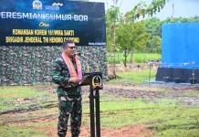 Danrem 161/Wirasakti Resmikan Sumur Bor di Sulamu