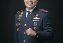KSOP Waingapu Tunda Keberangkatan Kapal karena Cuaca Buruk