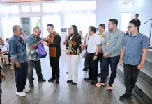 Pemkot Kupang Salurkan Bantuan Beras Minyak  Gula Pasir