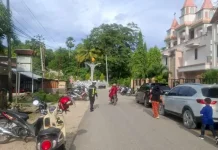 Jemaat Beribadah Tenang, Polisi Jaga Lalu Lintas di Rote Ndao