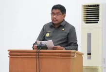 Bupati dan Wabup Sumba Timur Hadiri Paripurna DPRD