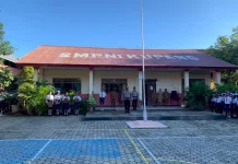 Satbinmas Polresta Kupang Kota Binluh Pelajar SMPN 1