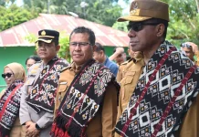 Wagub NTT Apresiasi Panen Raya Jagung Desa Pantulan