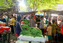 Patroli Humanis di Pasar, Warga Diajak Jaga Kamtibmas
