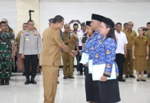 Penyerahan SK PPPK Paruh Waktu, Gubernur Tekankan Kerja Inovatif dan Kolaboratif