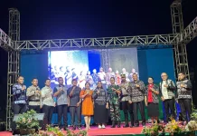 Wakil Bupati Resmi Buka Rangkaian Expo UMKM dan Pameran Pembangunan HUT Rote Ndao