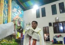 Umat Katolik Rote Ndao Hayati Kamis Putih