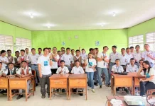 PLN Temani Siswa SMKN 2 Soe Meraih Masa Depan