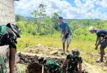 Babinsa Kodim 1629 Awasi Pembangunan Koperasi Merah Putih