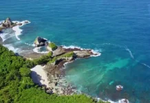 Pantai Watukaka Sumba Barat, Destinasi Eksotis dengan Akses Menantang
