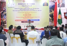 Diskusi Hari Buruh Gubernur Ajak Pekerja Naik Kelas