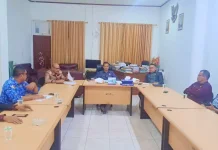 Sekda Sumba Timur Pimpin Rapat Persiapan Kunker Utusan Presiden