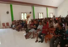 Blusukan ke Rote, Usman Husin Janji Kawal Aspirasi Petani