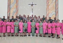 TNI–Polri Sumba Timur Kompak Isi Koor Misa Paskah Bersama