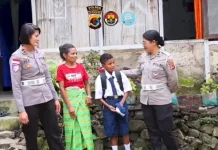 Viral di Medsos, Otni Neolaka Dapat Bantuan Dari Kapolda NTT