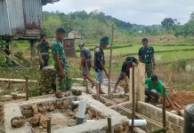 Satgas TMMD Kodim SBD Bangun Fasilitas MCK Warga Umbu Wangu