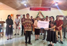 Perokris PLN Sumba Berbagi Kasih di Desa Mbatakapidu