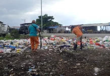 Aroma Sampah Ganggu Pedagang dan Pengunjung Kawasan Oesapa