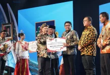 Bupati Sumba Timur Raih Penghargaan Inflasi Terbaik Regional 2026